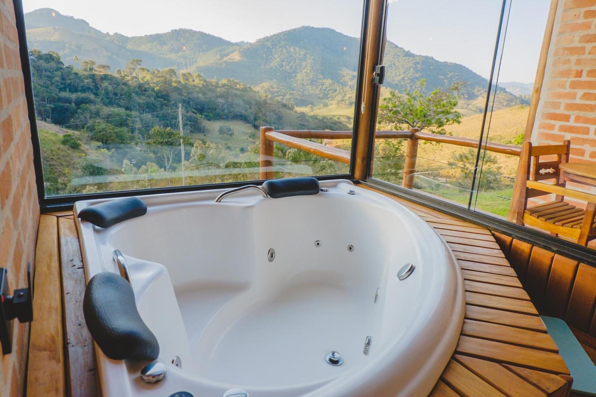 Ho'oponopono & Wine Lodge